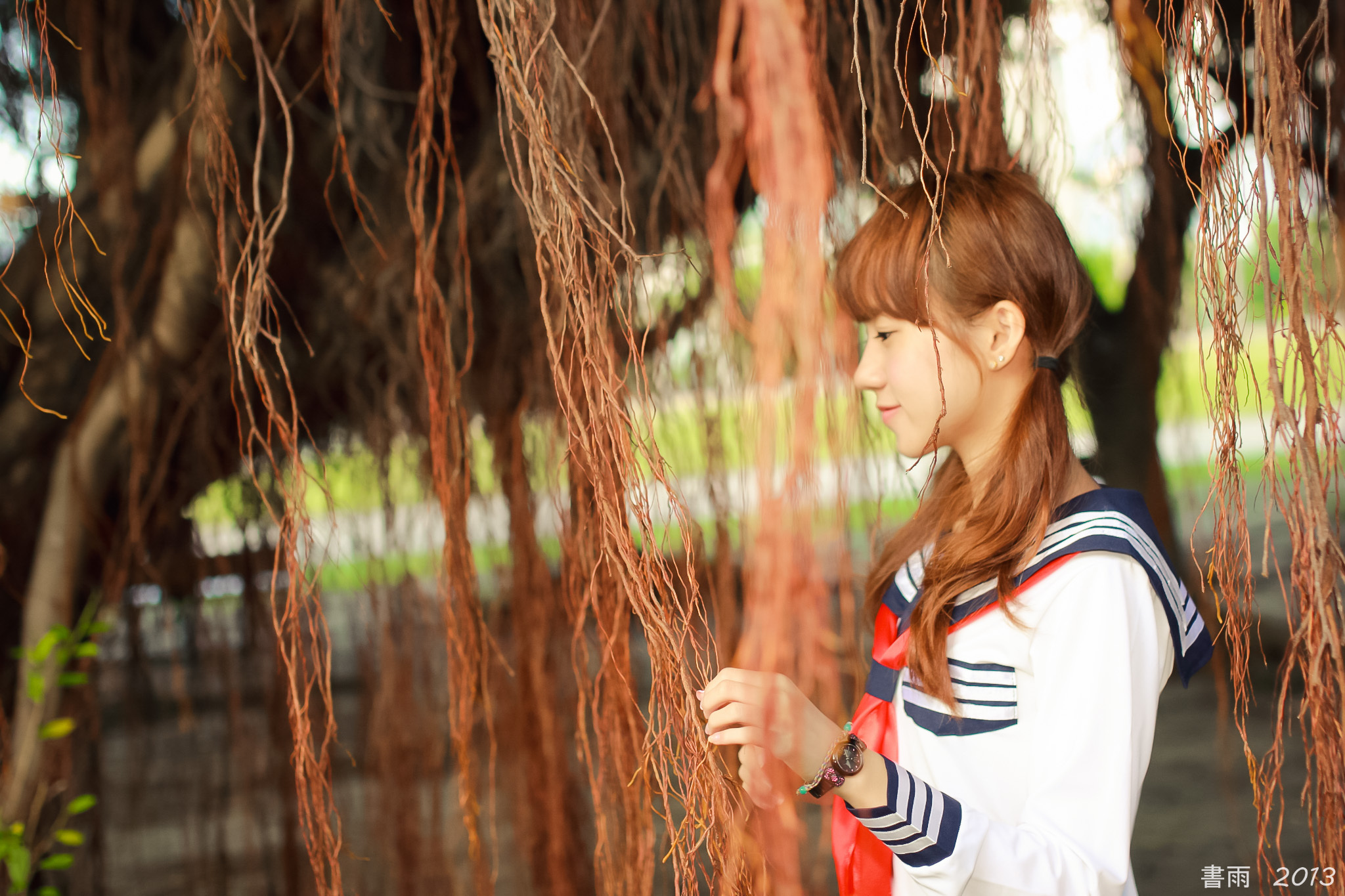 [Beautyleg番外篇]2013-10-28 珊珊士林科工馆外拍 2